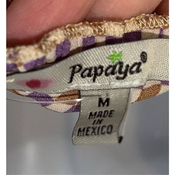 NEW! Women’s Smocked Peasant Camo Top Small - Picture 4 of 8